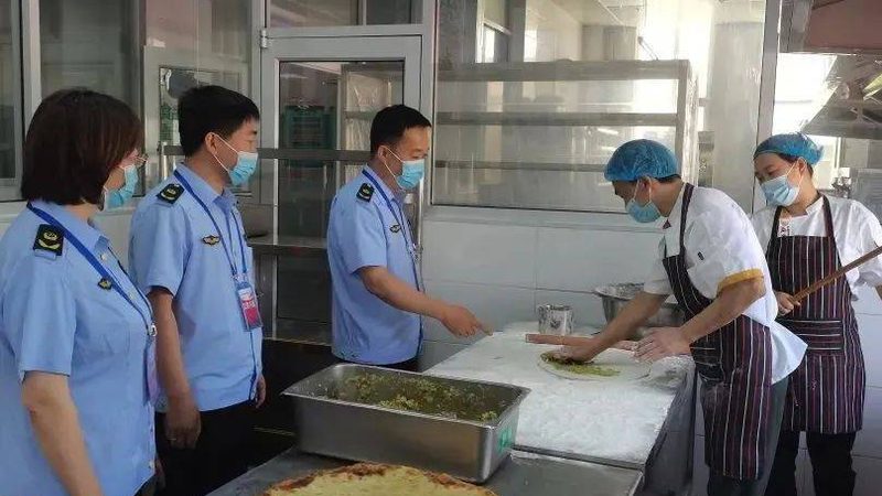 小标题：成都坚果炒货市场概况