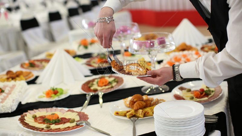 产品品质和工艺是食品代理加盟品牌的核心竞争力。以下是一些关键点：