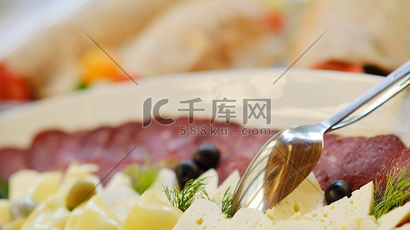 餐饮供应链报价单模板：如何准确把握成本与质量**